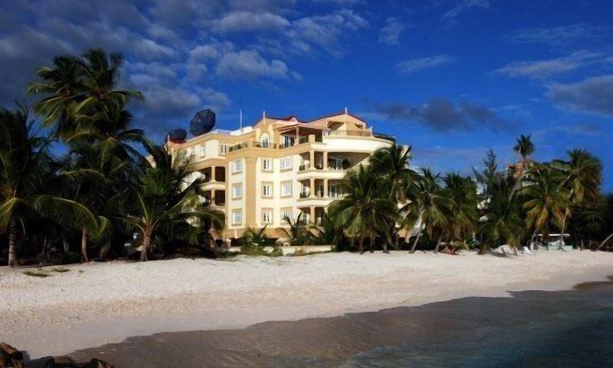 Dover Beach | St. Lawrence Gap