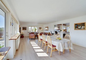 145 m² House ∙ 4 bedrooms ∙ 8 guests