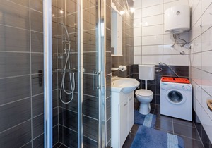 Apartments Mladen (63011-A2) - Baska - island Krk