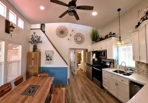 Beachfront - Riverview Villa 3
