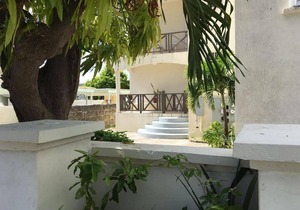 Condo Suites Near Dover Beach and Nightlife in St. Lawrence Gap