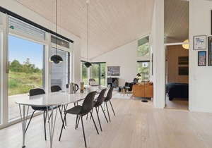 Cozy home in Fjerritslev with kitchen