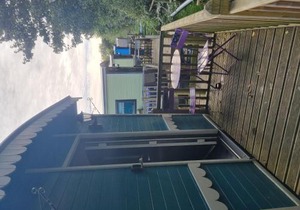 Glamping Hut - Riverview 3