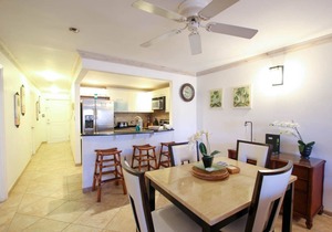 Modern Apt by Beach in The Gap - Terraces 402