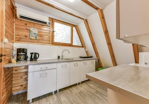 Wooden House in Kołobrzeg near Sandy Beach