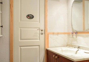 Would you like to experience an undisturbed vacation in a cozy house in the great outdoors of southe