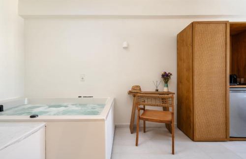 Agios Prokopios Apartment | álas cycladic suites