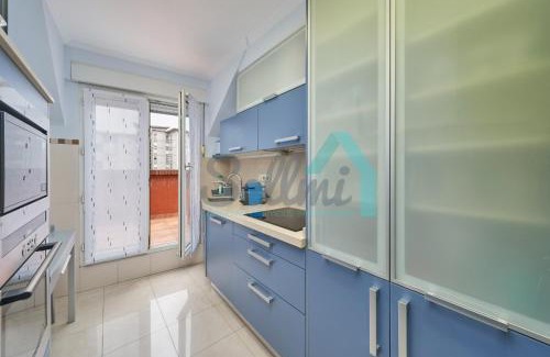 Oviedo City Centre Apartment | Ático Salesas - Parking gratuito