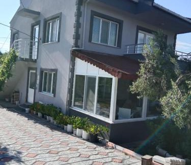 Ezine Apartment | Çetin apart