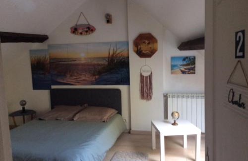 Roissy-en-France House | ÉTAGES PRIVÉE POUR 4 PERSONNES 2 CHAMBRES ET 1 SALE DE BAIN i