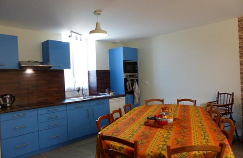 Fourilles House | Évasion au presbytère avec jardin et proche rivière - FR-1-489-416