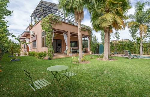 Ait Faska Villa | Évasion Bio-chic, Piscine Chauffée, Ferme Bio et Vue Époustouflante sur L'atlas