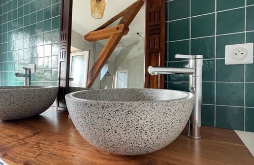 Laburgade House | Ô Trois Puits