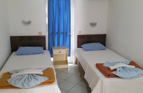 Icmeler Apartment | Özlem 1 Apart