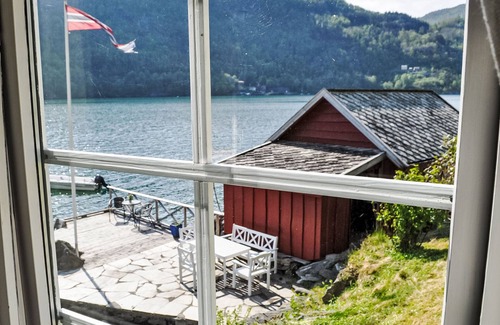 Kvam House | Ørviksnes by Interhome