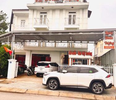 Phuong Hotel | Đoàn Vượng Hotel
