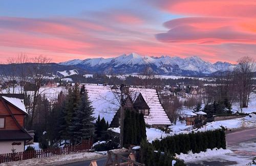 Brzegi Ski Chalet | Łobrotno Gaździna - góralska chałupa na wyłaczność