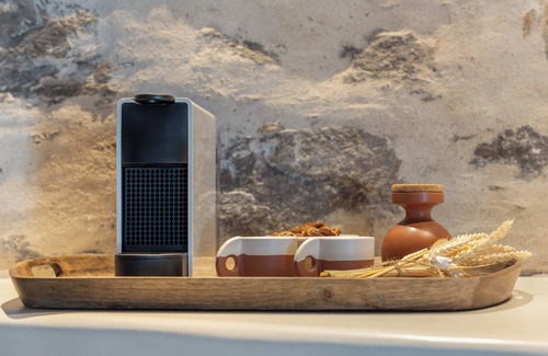 Naousa House | ōrigín The Cycladic windmill