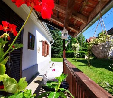 Hegyhatszentjakab House | Őrség Kincse