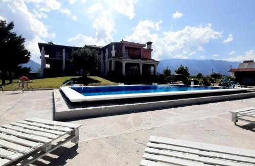 Mavromati Villa | Αρχοντικό Παπανικολάου