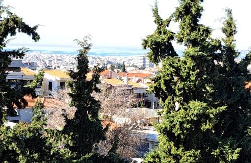 Pylaia-Chortiatis Apartment | Όμορφο διαμέρισμα με υπέροχη θεα Πυλαια