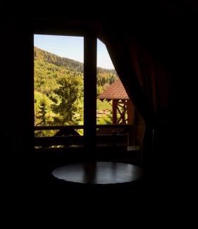 Plavya House | Аляска