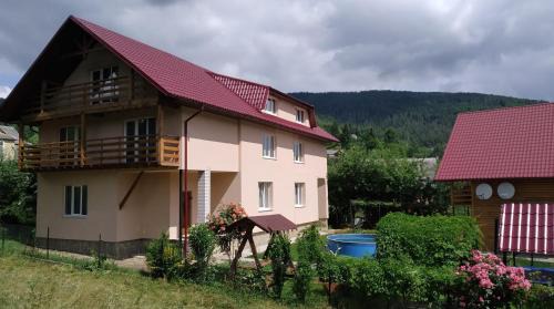 Yaremche Apartment | Апартаменти з двома спальнями і кухнею