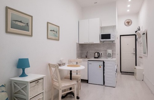 Sennoy Apartment | Апартаменты ТриФорели