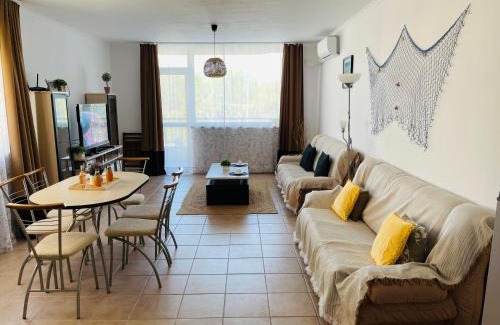 Sunny Beach Apartment | Апартамент Бриз 16