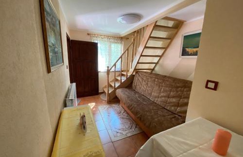 Smolyan Apartment | Белевската къща с беседка Belevska House with gazebo