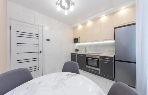 Darnyckyj Apartment | Бориса Гмирі 20, 12