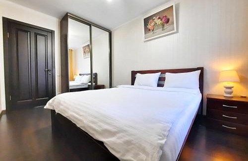 Sukhinovka Apartment | Ботанік це 3 кімнатна квартира подобово у центрі Полтави Мережа Alex Apartments Безконтактне заселення 24-7 Документи для відряджень