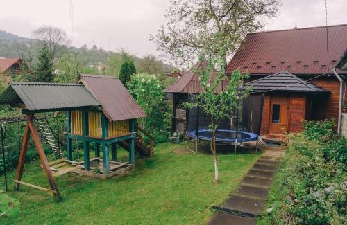 Yaremche House | Будиночок в Карпатах