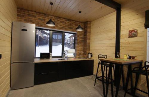 Bukovel House | Буковеньки гостинний дім та котеджі