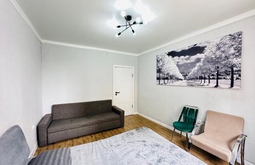 Kaztsik Apartment | Взлетная Студия - Уют возле Аэропорта