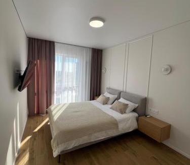 Cherkasy Apartment | Видові апартаменти з видом на Дніпро та басейн