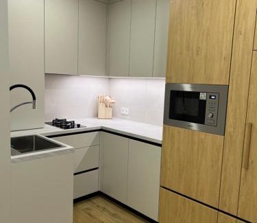 Cherkasy Apartment | Видові апартаменти з видом на Дніпро та басейн