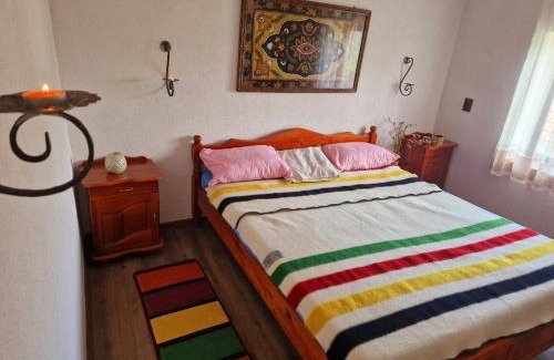 Madan Other | Вила Леска