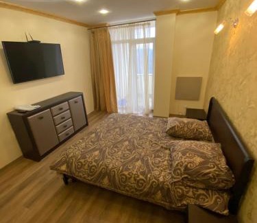 Truskavets Apartment | вул Роксолани , 16 центр 300 м до бювету
