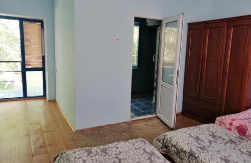 Bosteri House | Гостевой дом Дельфин