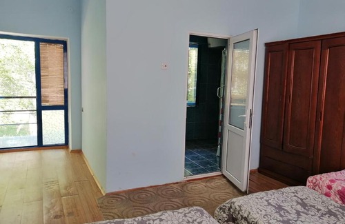 Bosteri House | Гостевой дом Дельфин