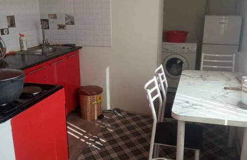 Osh House | Гостевой дом Мариям