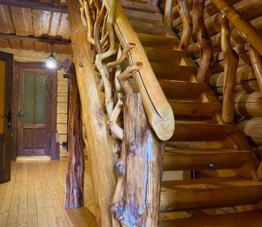 Oryavchyk Apartment | Гостинний двір