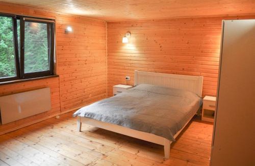 Soymy Ski Chalet | Гостьовий дім Секвойя