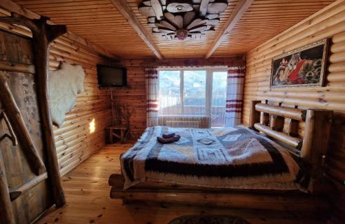 Yaremche Hotel | Гуцульська хата