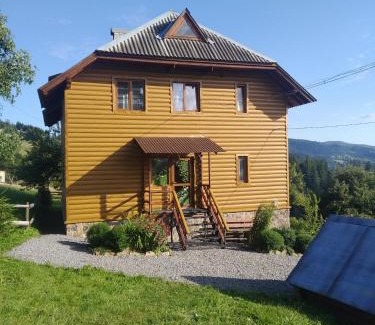 Slavske House | Гірська вершина