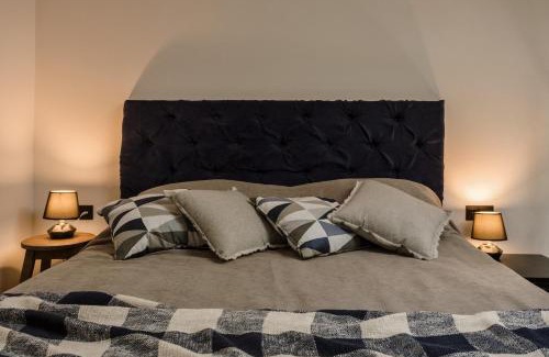 Chornomorsk Apartment | Дворівнева квартира для 5 гостей 65А