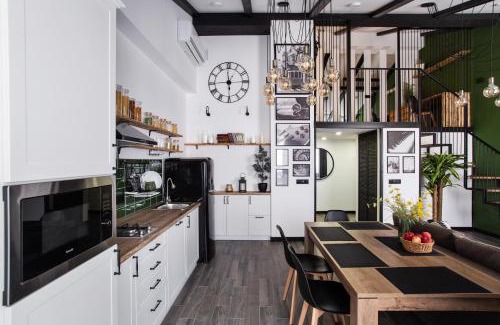 Chornomorsk Apartment | Дві квартири разом поряд для 10 гостей Чорноморськ