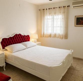Rishon LeTsiyon Villa | Дом для гостей