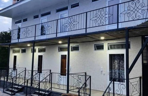 Bosteri House | Дом отдыха Славянка